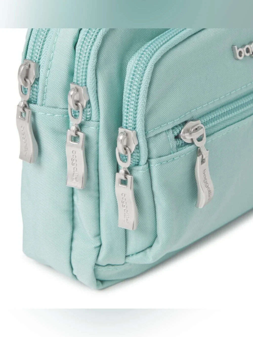 Baggallini triple zip
